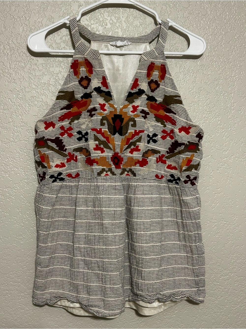 THML Embroidered Boho Tank Top Size Medium - Picture 2 of 9